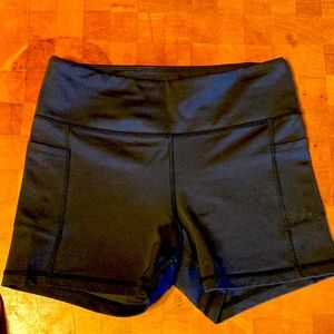 Light N Tight Pocket Hustle Shorts